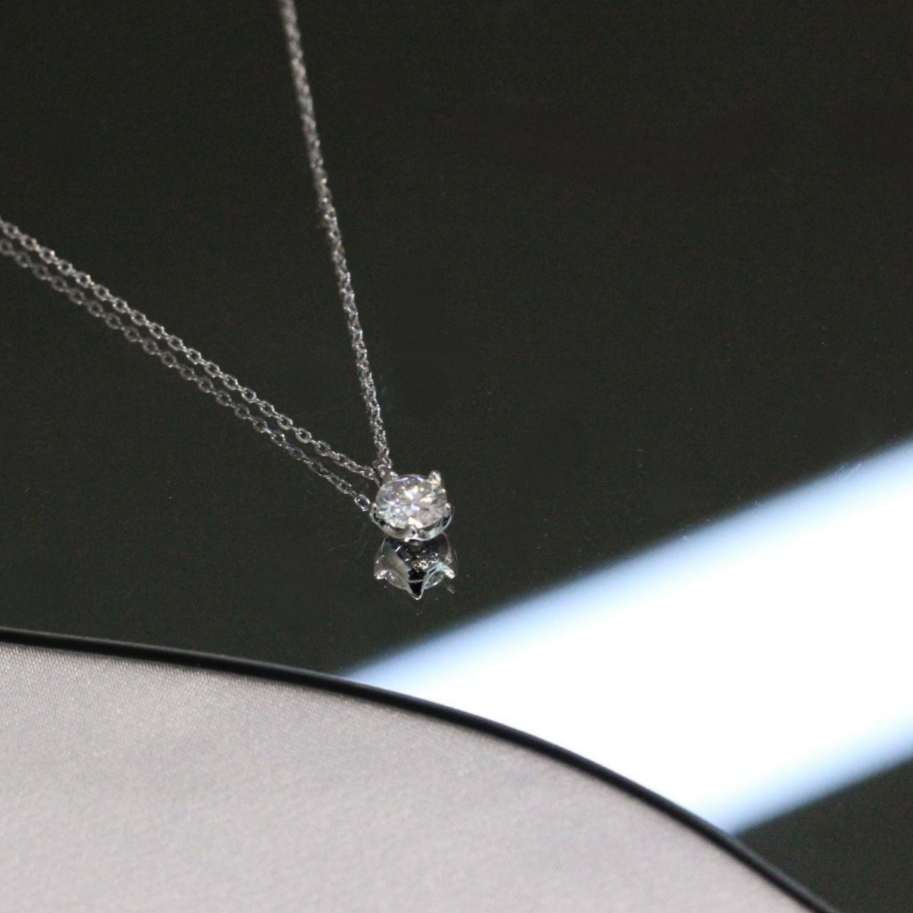 벨라블랙 베스티지아 모이사나이트 목걸이 Vestigia Necklace sliver925