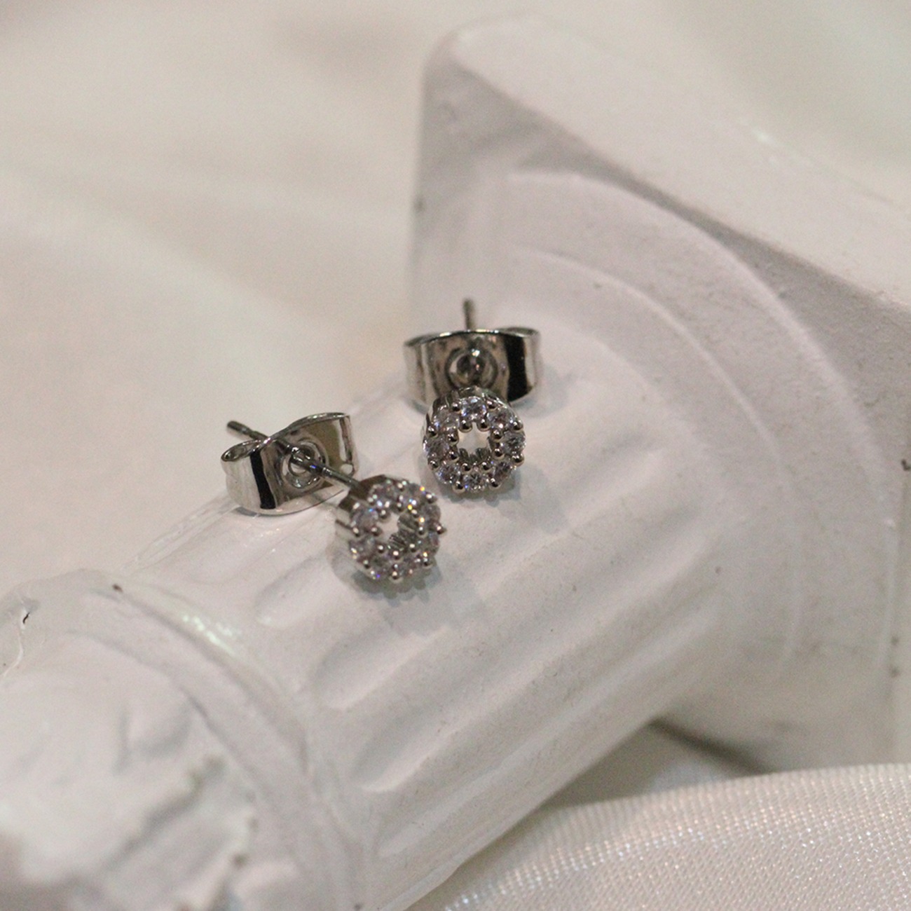 벨라블랙 플로렌스 귀걸이 Florence earrings